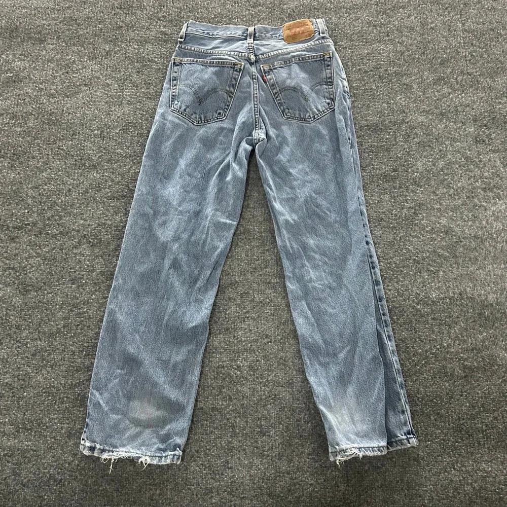 Levi's Jeans Mens Size 28x28 Blue 550 Relaxed Fit Student Light Wash Denim